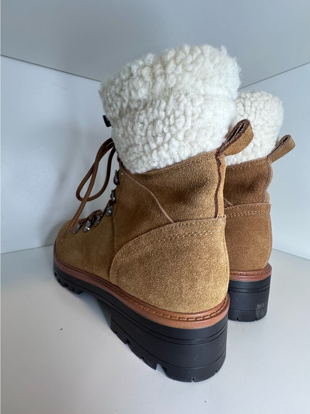 Marc Fisher Suede Sherpa Hiking Boots Tan Lug Sole Size 9 - Picture 4 of 14